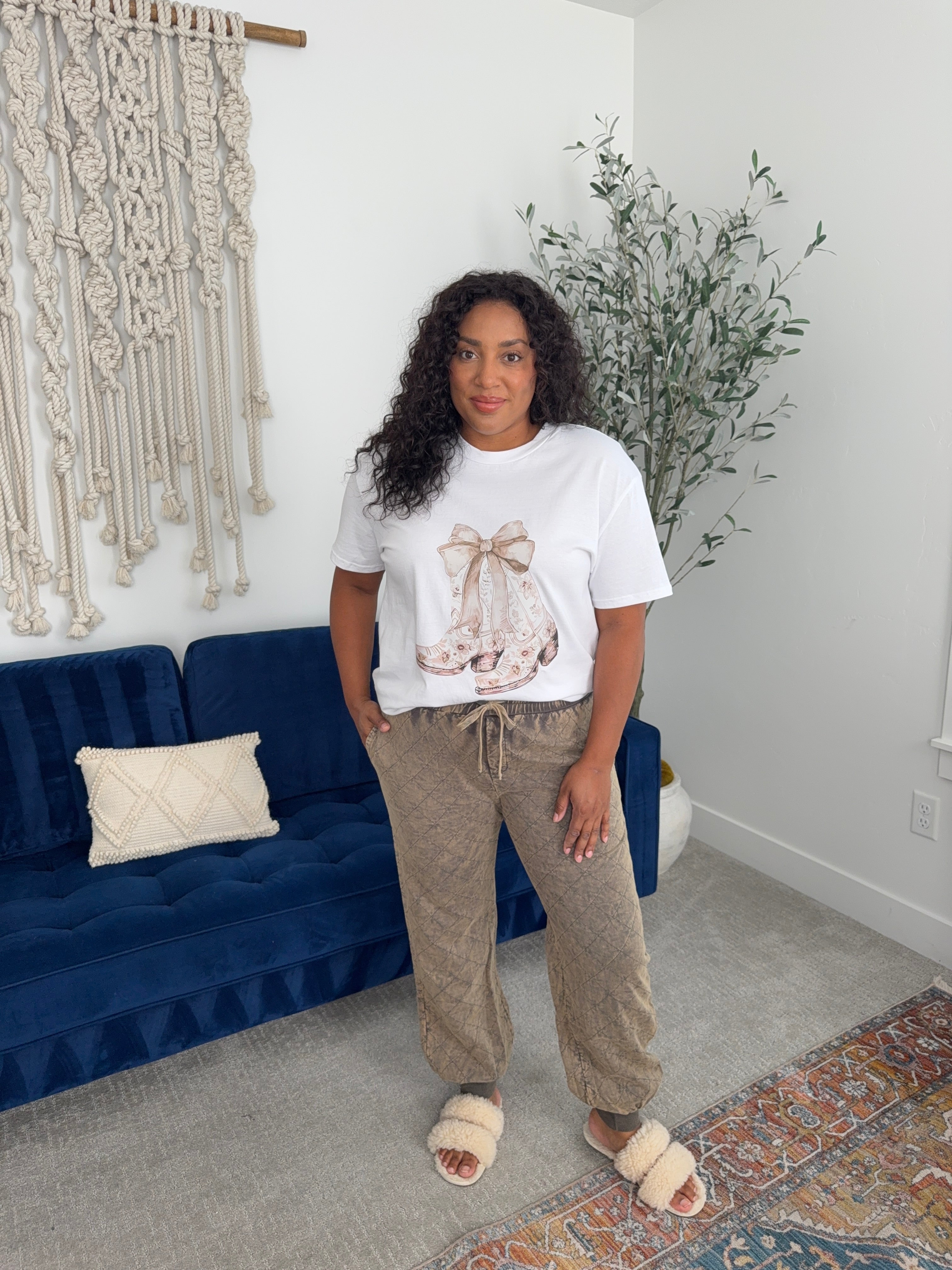 Oli & Hali Olive quilted joggers