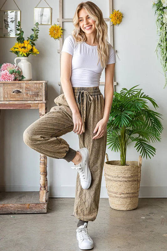 Oli & Hali Olive quilted joggers